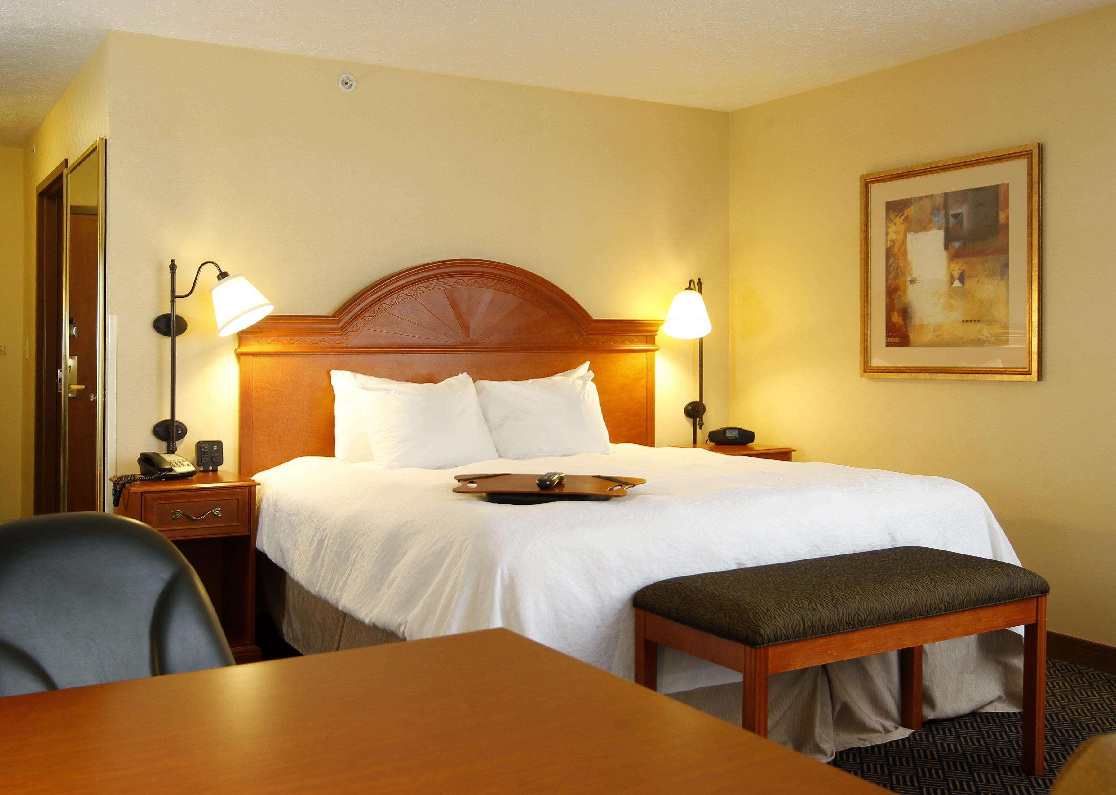 Hampton Inn Вотерлоо Екстер'єр фото