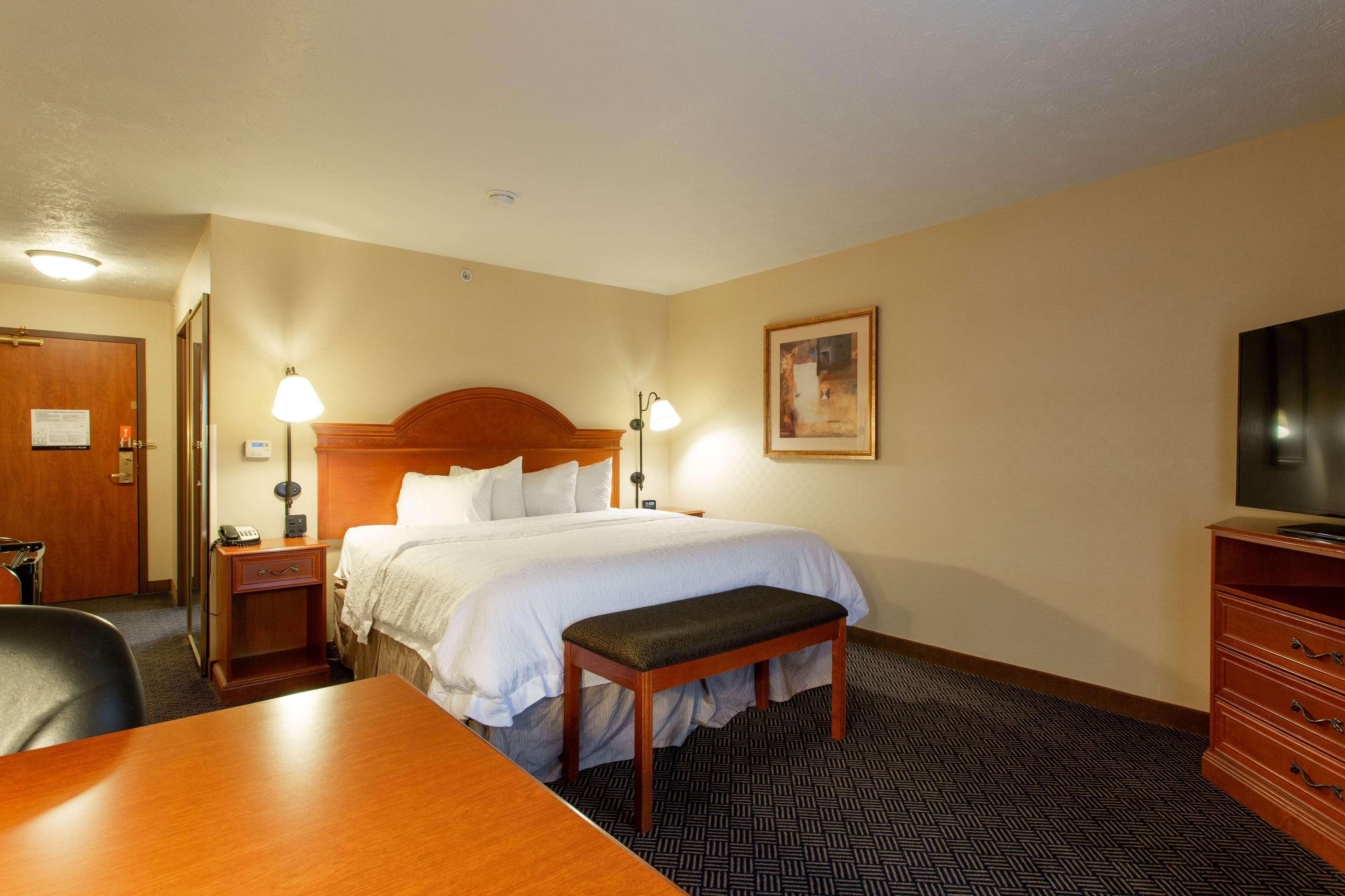 Hampton Inn Вотерлоо Екстер'єр фото