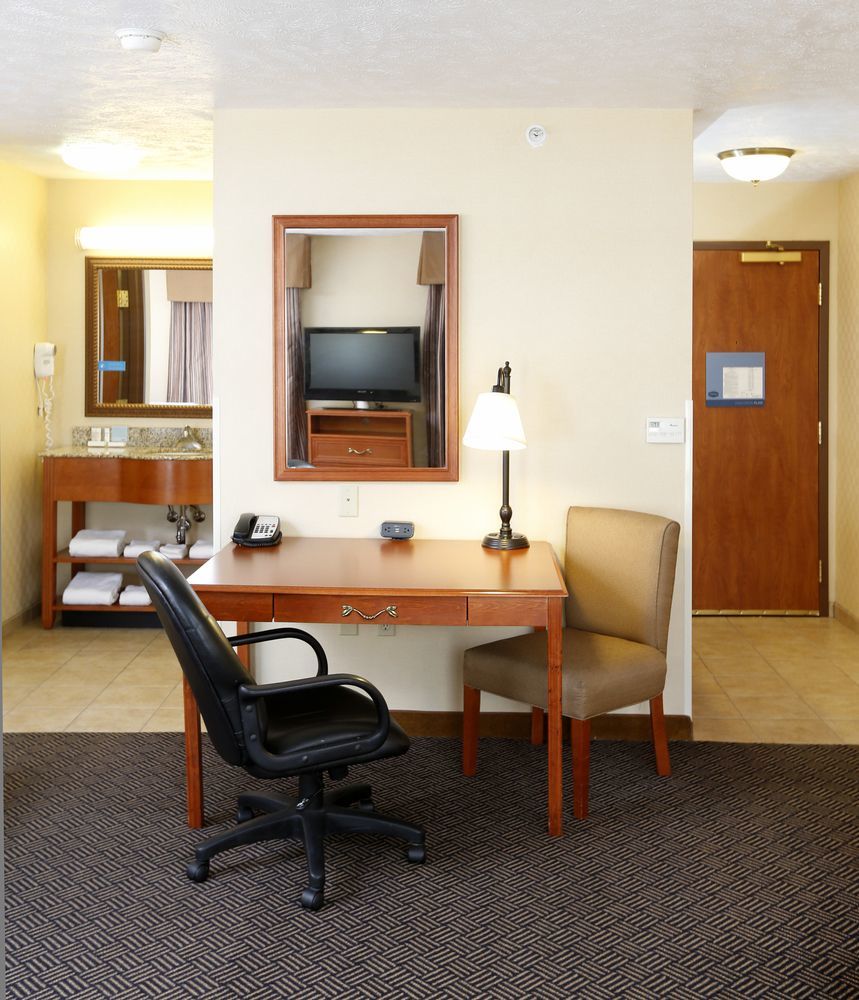 Hampton Inn Вотерлоо Екстер'єр фото